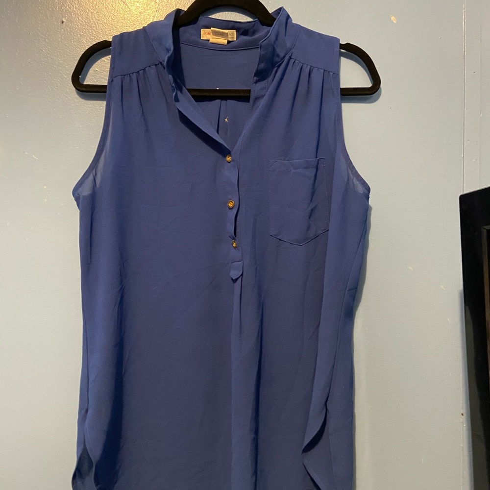 short sleeve blouse